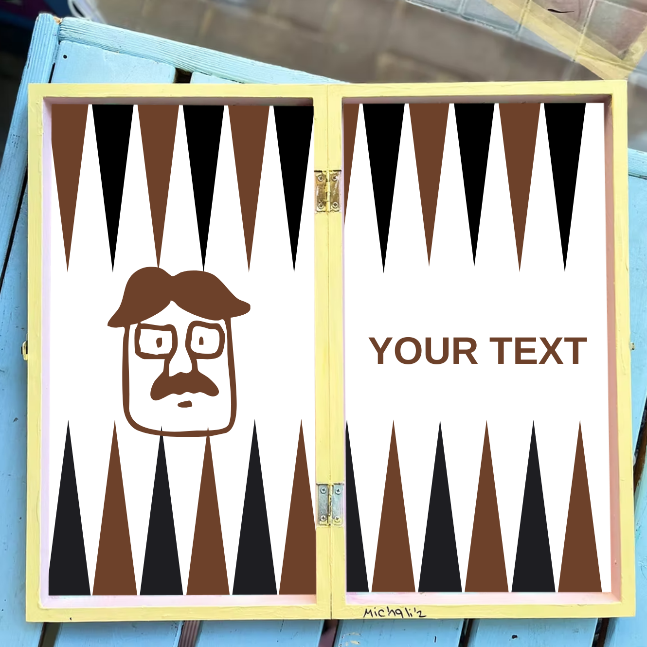 דמות/שתי דמויות עם תווי פנים+משפט