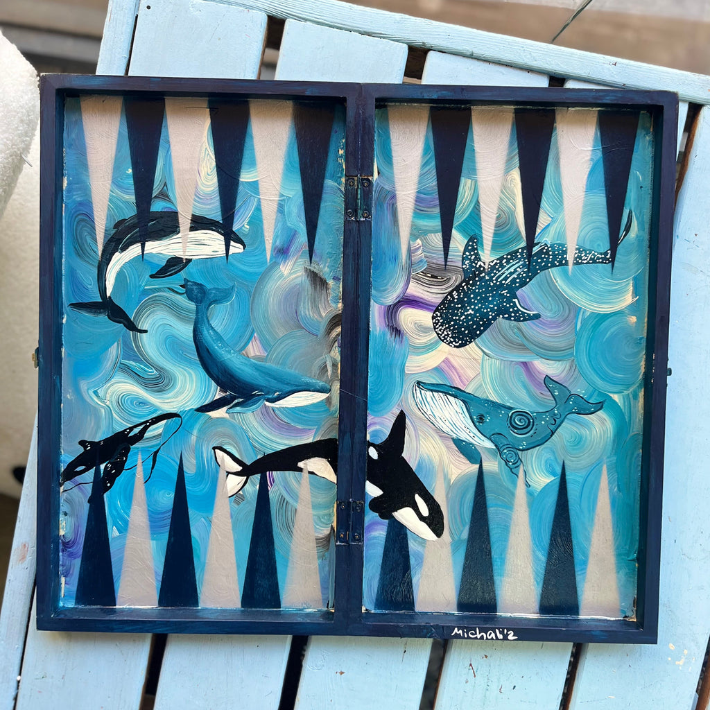 לוויתנים מרחפים